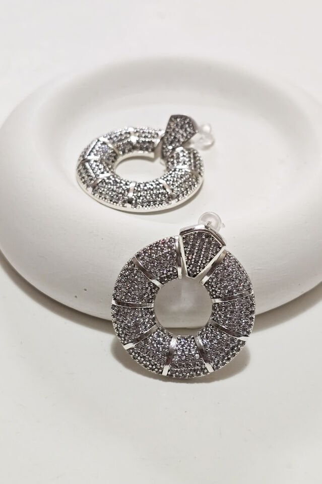 Hale Zirkon Taşlı Küpe Beyaz