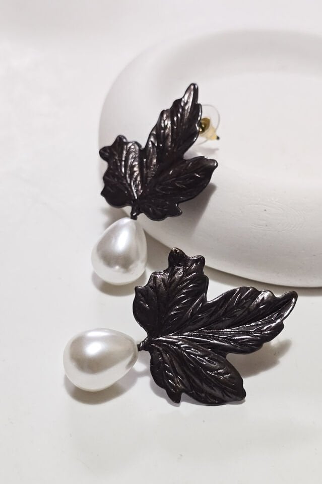 Gölge İncili Yaprak Küpe