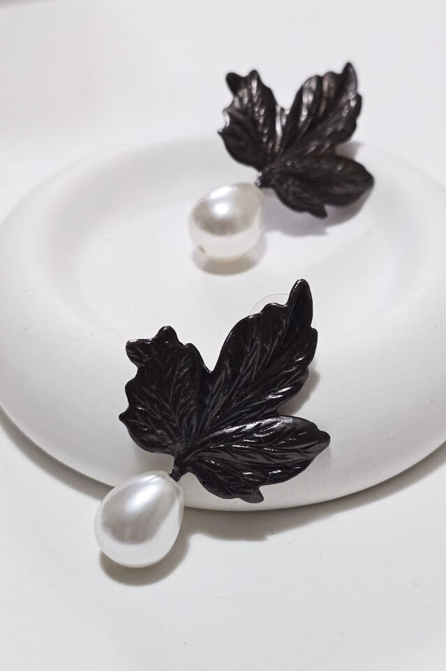 Gölge İncili Yaprak Küpe