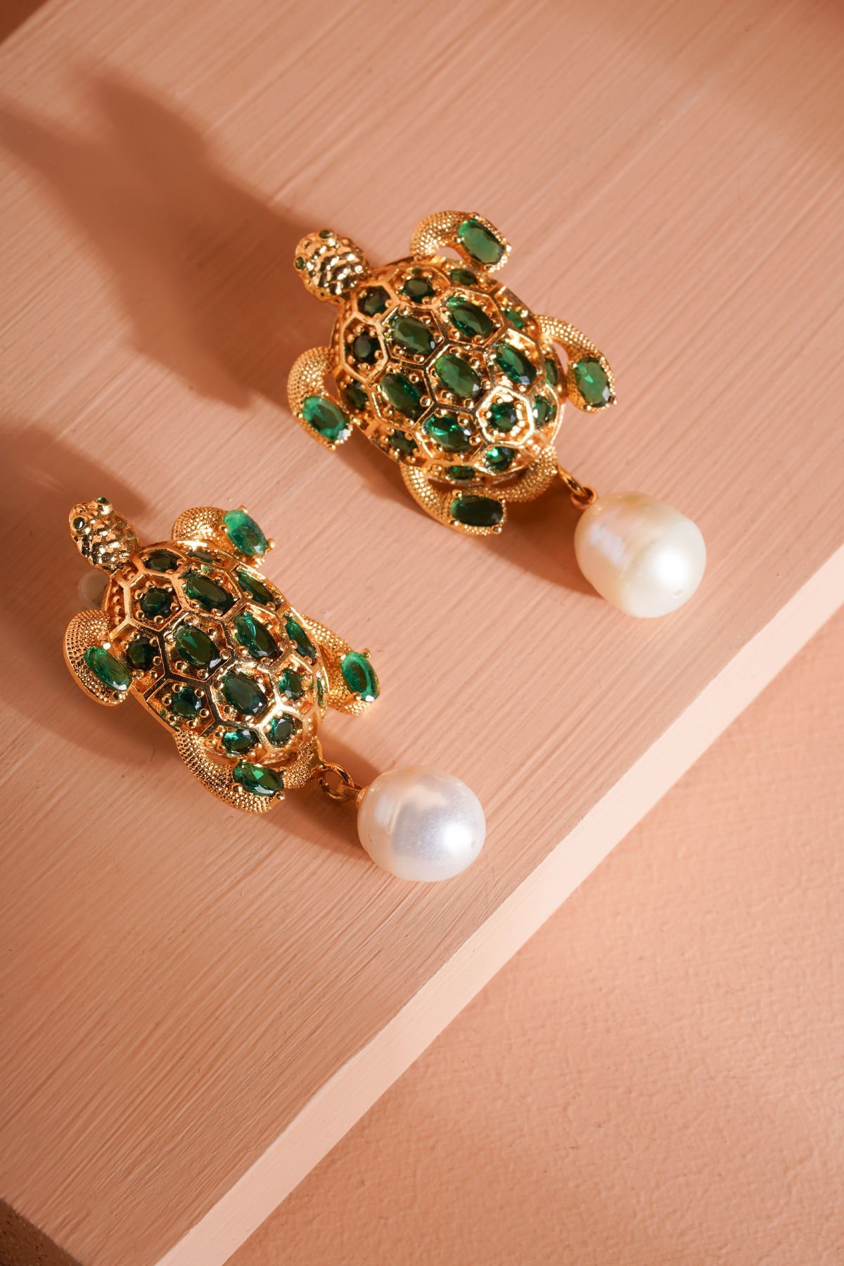 İncili Kaplumbağa Küpe