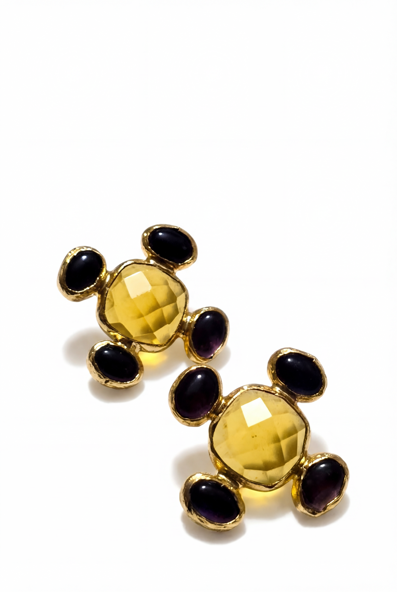 Kedi Gözü Işıltısı Küpe