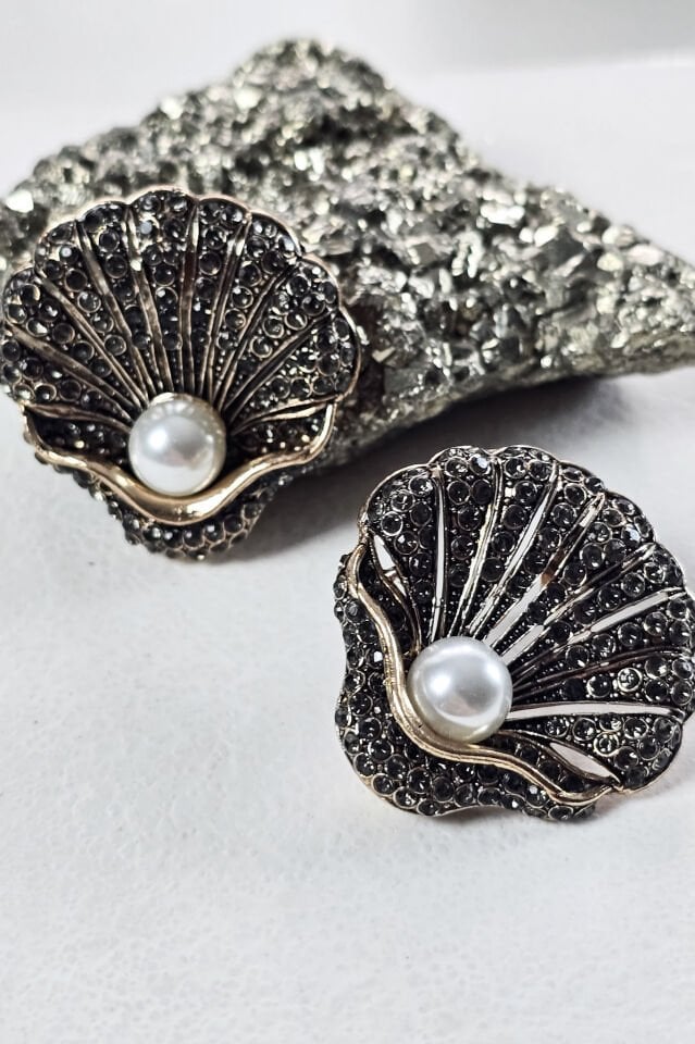 Oyster&Pearl Zirkon Taşlı Küpe Siyah