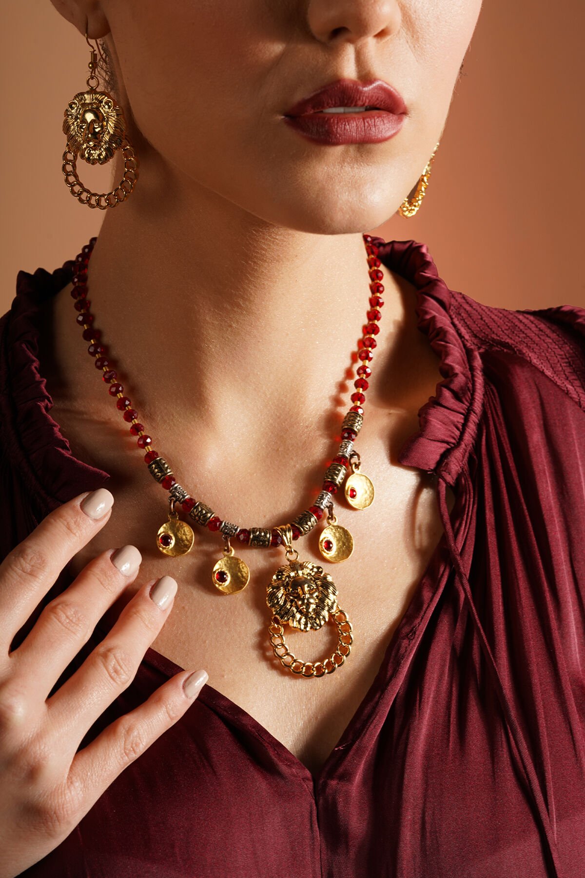 Aslan Kolye Küpe Seti