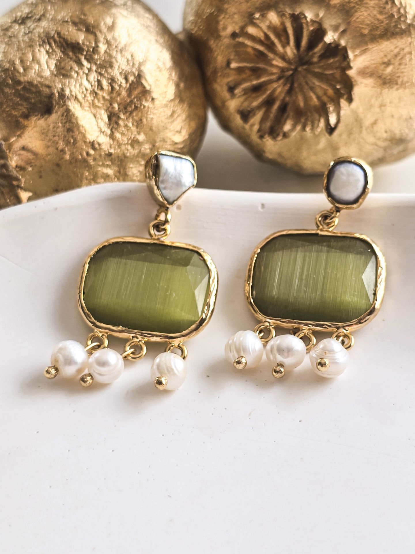 İncili Kedi Gözü Küpe Yeşil