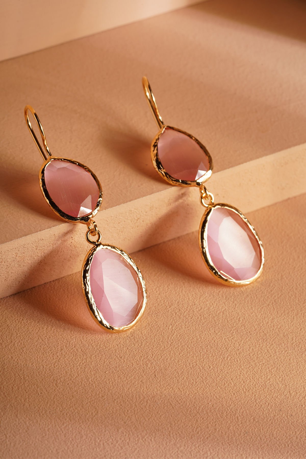 Çift Taşlı Kedi Gözü Küpe Pembe