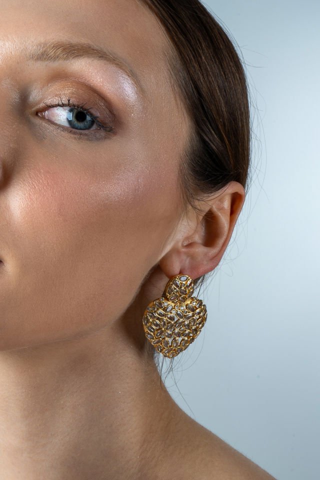 Beyaz Zirkon Taşlı Kalp Küpe