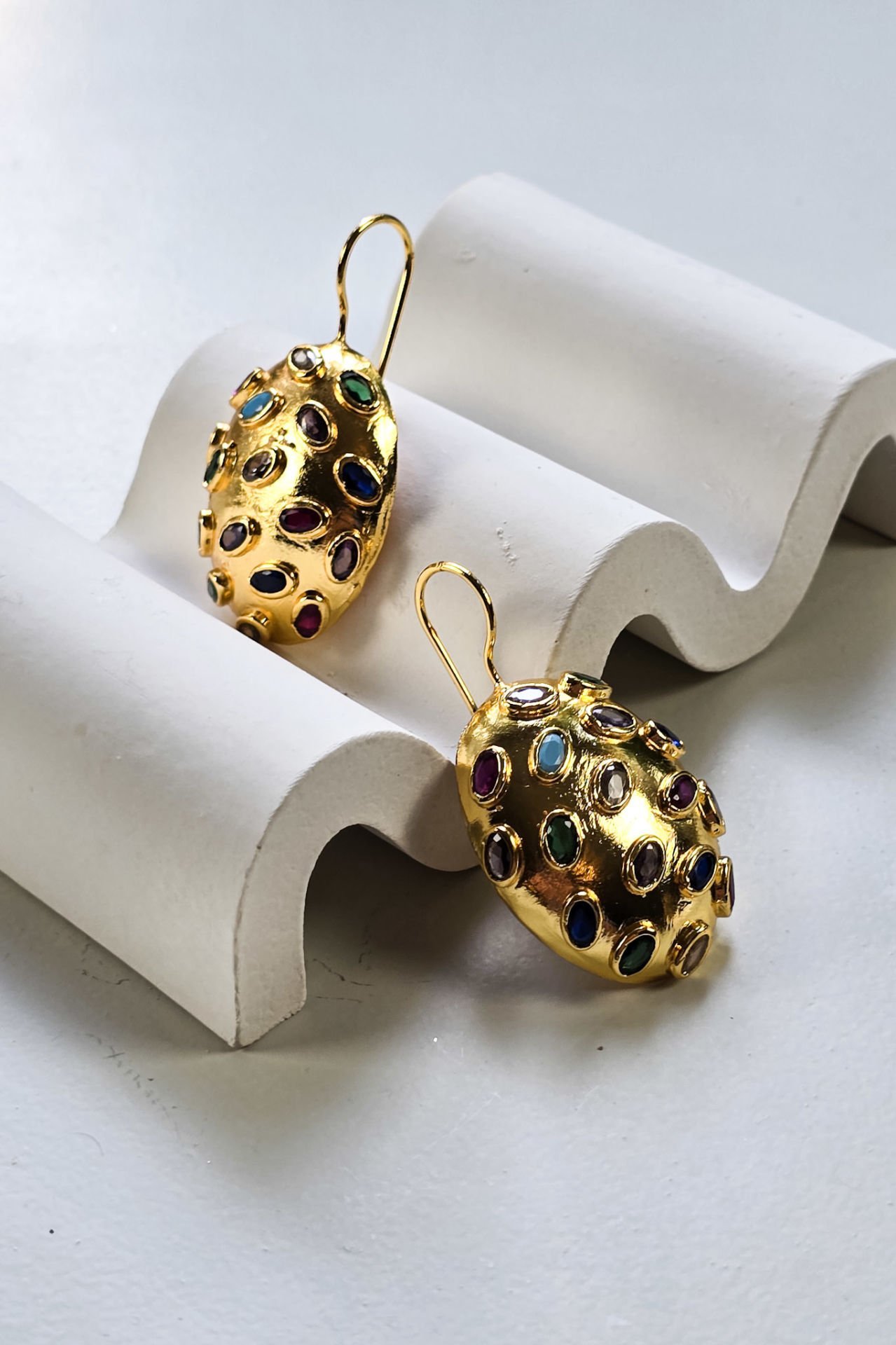 Renkli Taşlı Küpe