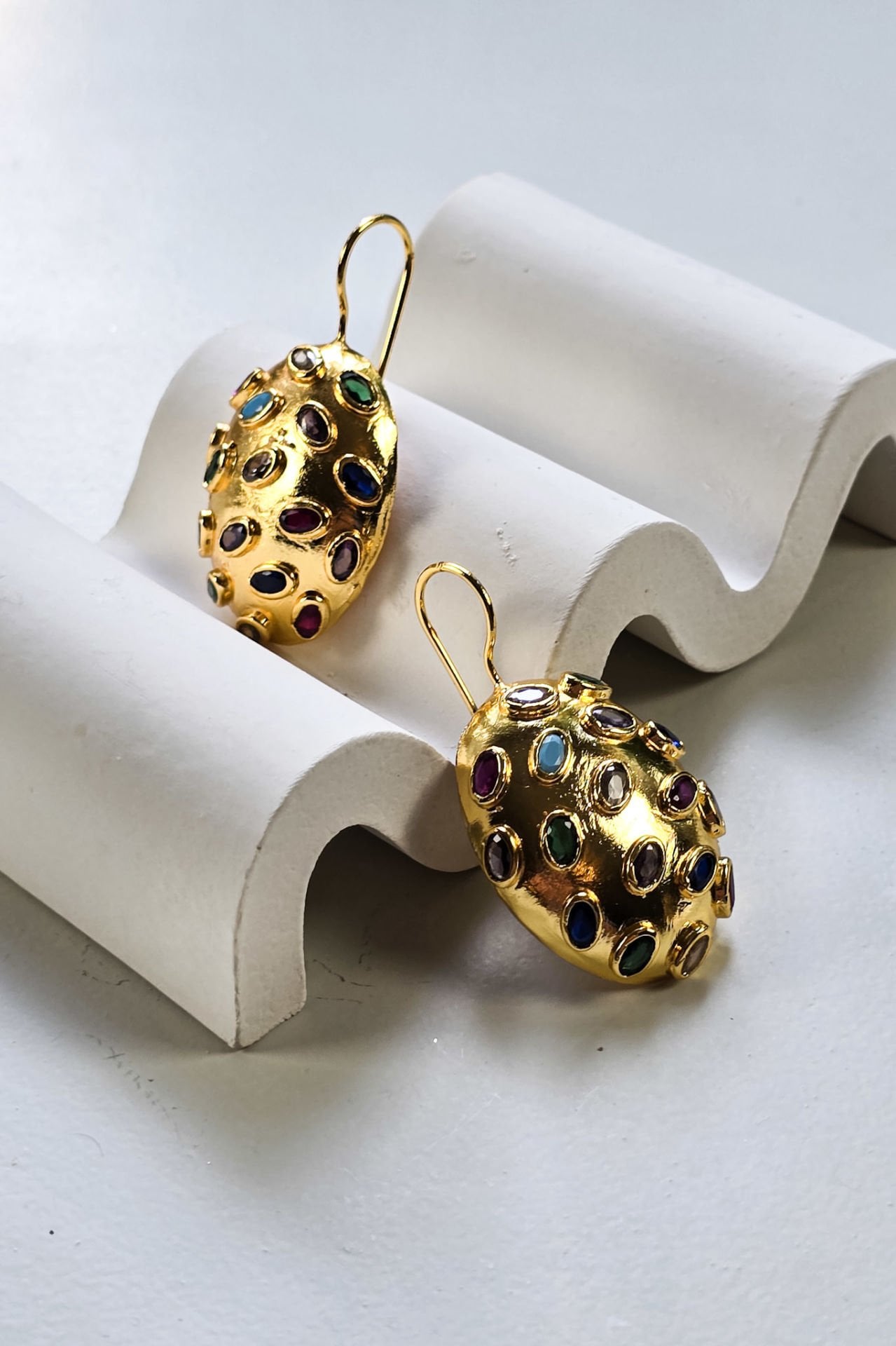 Renkli Taşlı Küpe