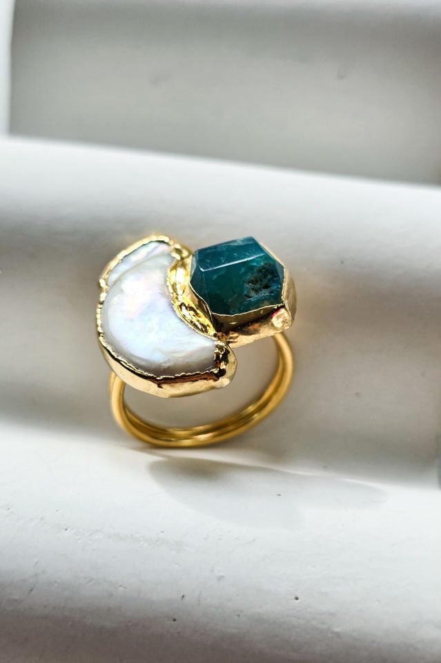 İnci ve Turmalin Yüzük