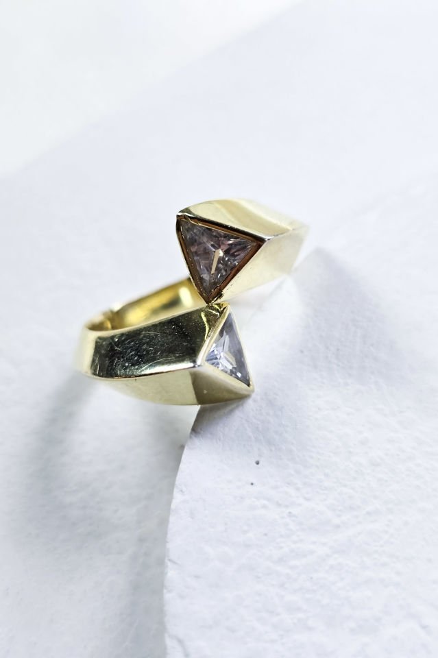 925 Ayar Gümüş Taşlı Yüzük