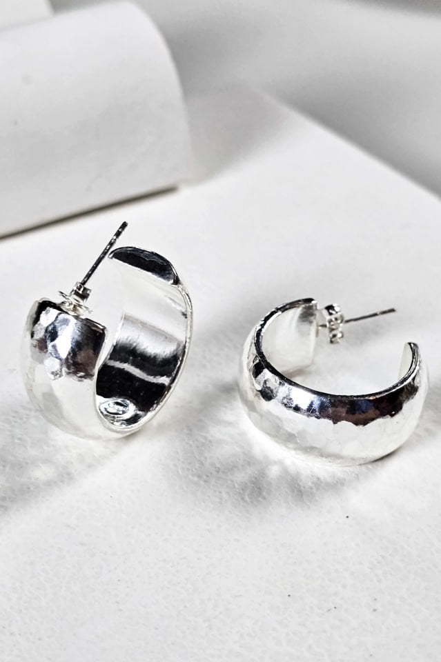 925 Ayar Gümüş Halka Küpe Beyaz