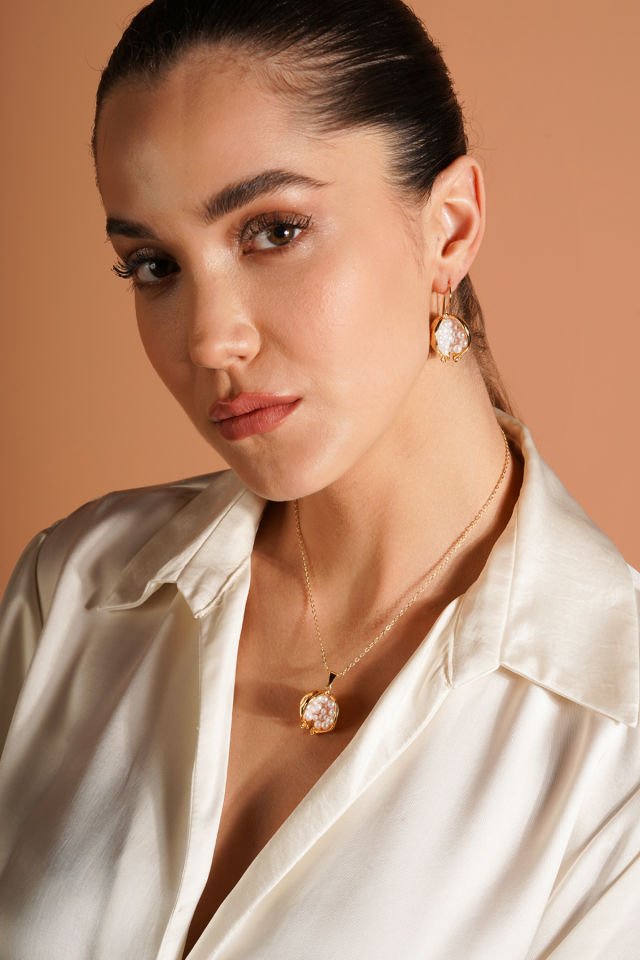 İncili Nar Kolye Küpe Set Beyaz