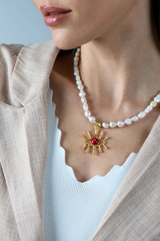 Red Eye and Pearl  Kolye