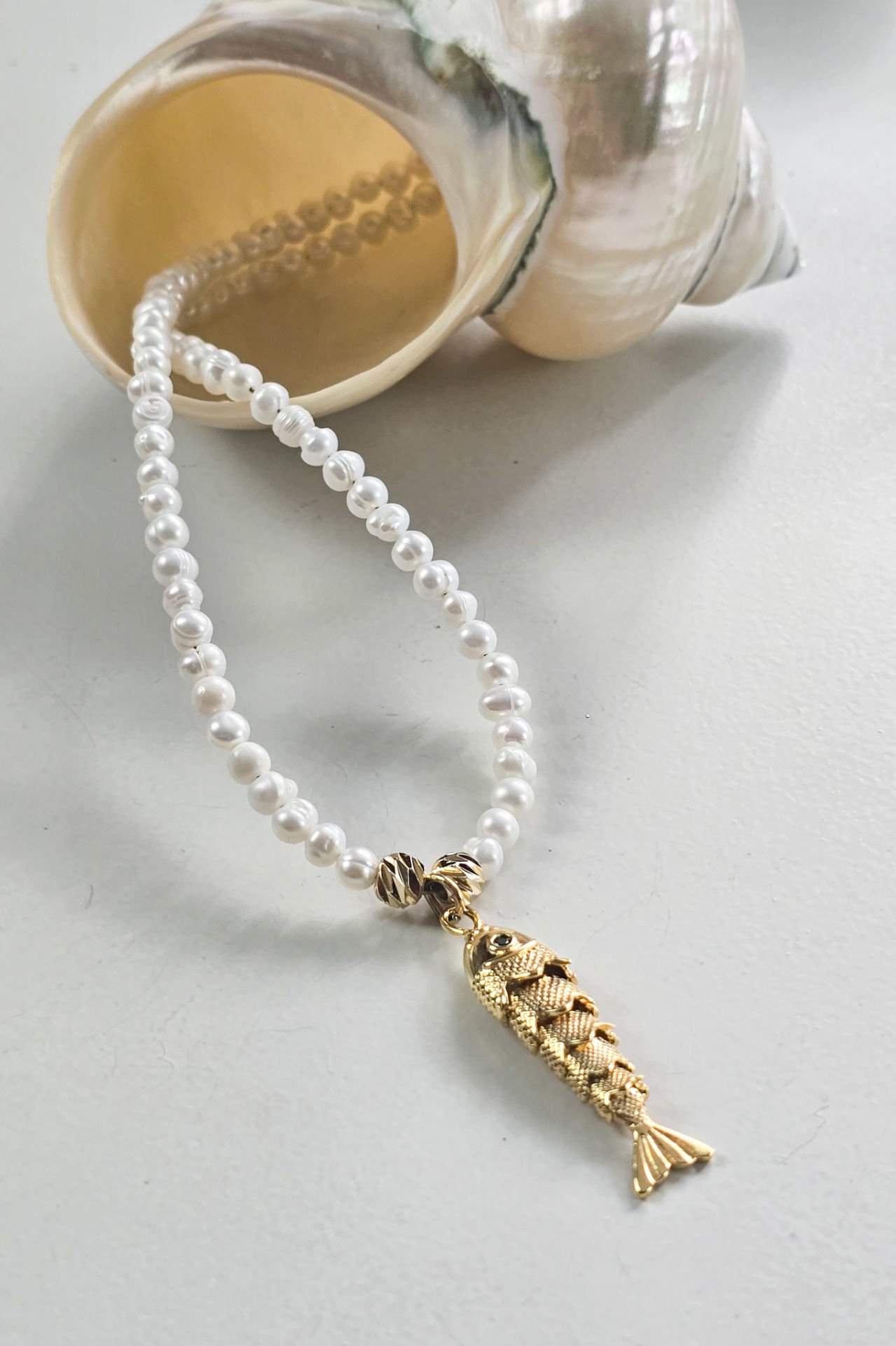 Pearl And Fish Kolye