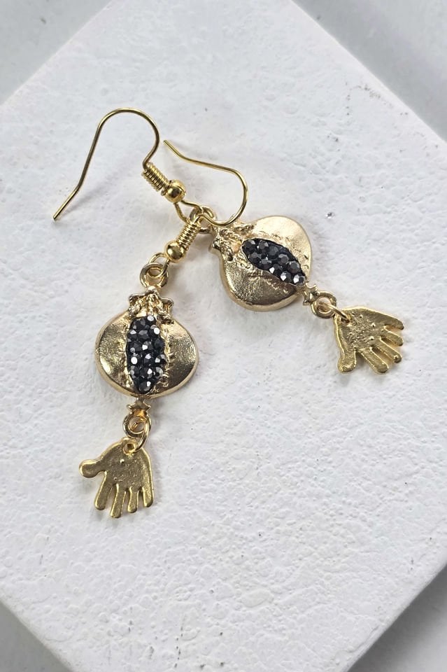 Hematit Taşlı Nar  Küpe