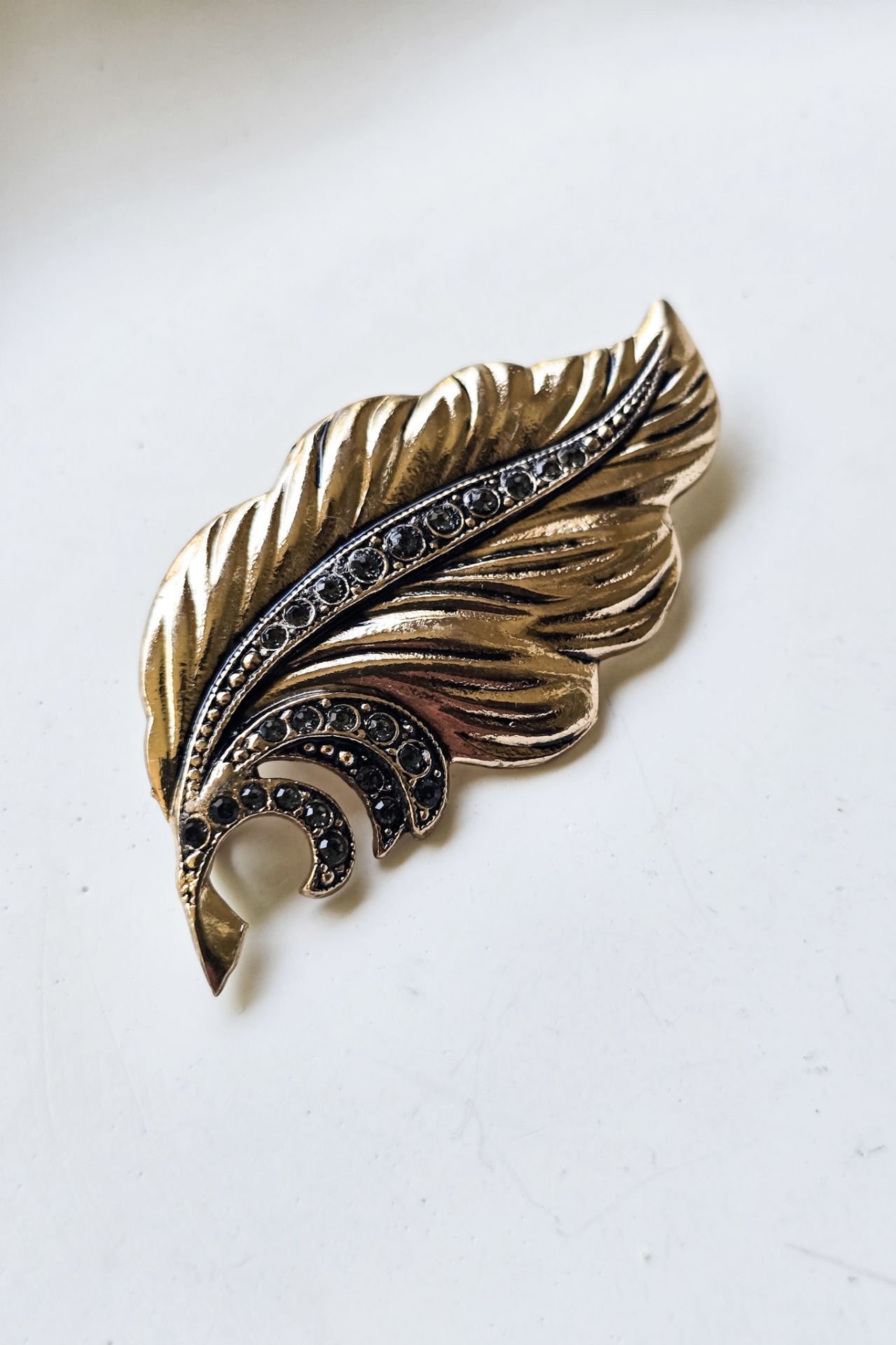 El Yapımı Taşlı  Bronz Dal Broş