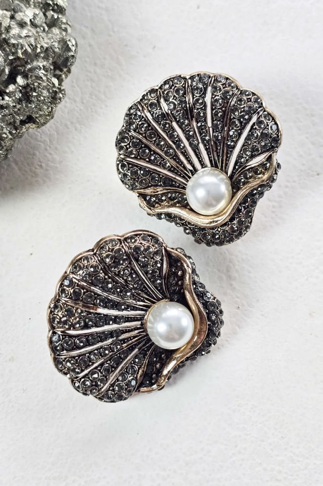 İncili Bronz Deniz Kabuğu Küpe