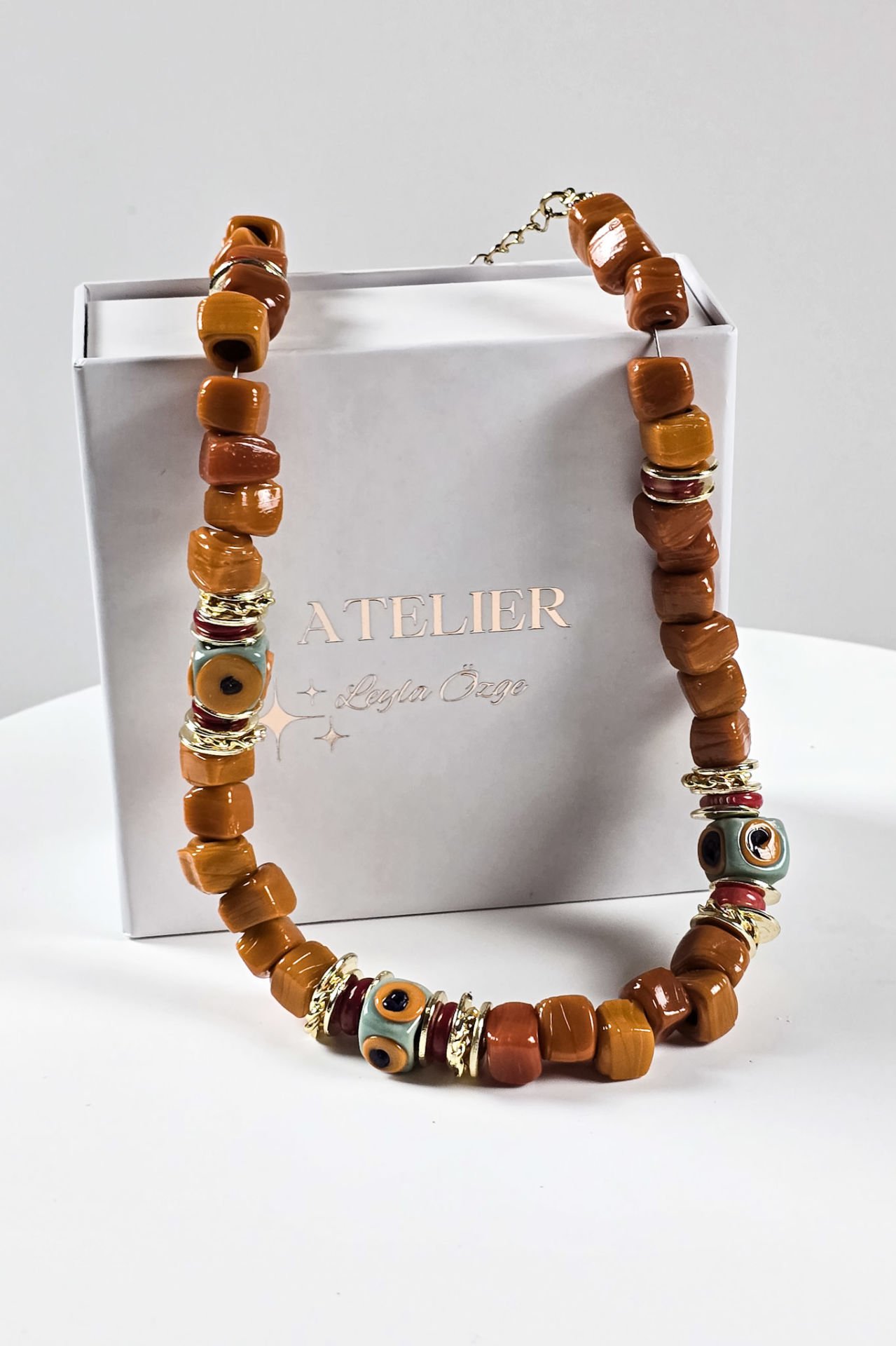 Turuncu Bodrum Boncuklu Kolye