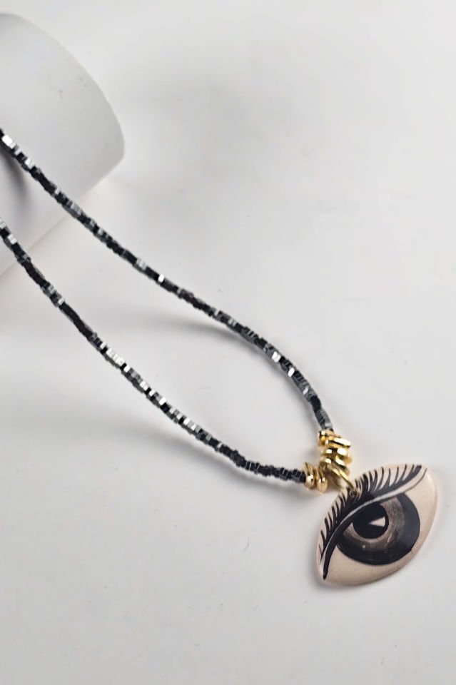 Noir Vision El Boyaması Seramik Uçlu Hematit Kolye