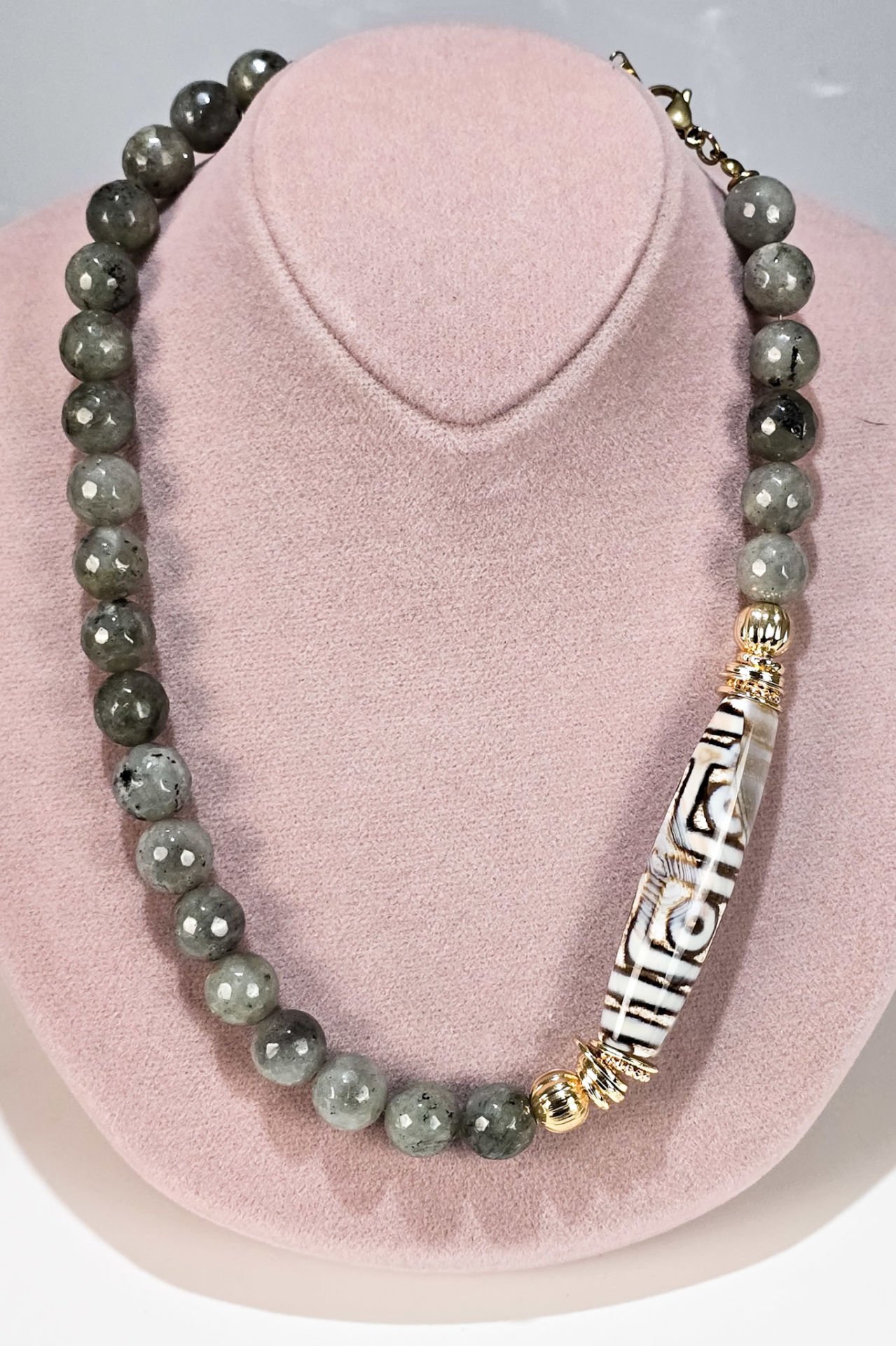 StormEye Labradorit Kolye