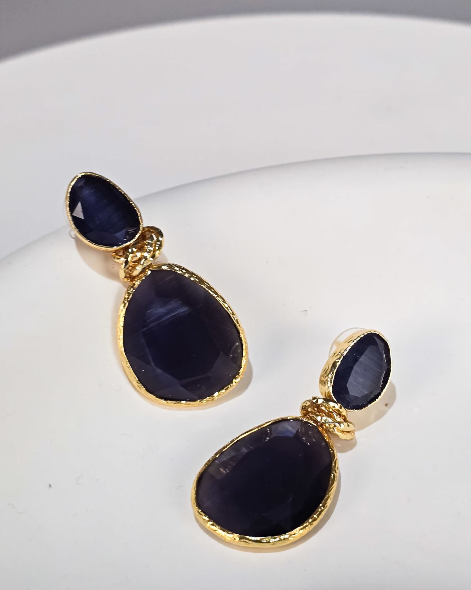 Nightfall  Kedi Gözü Küpe Lacivert