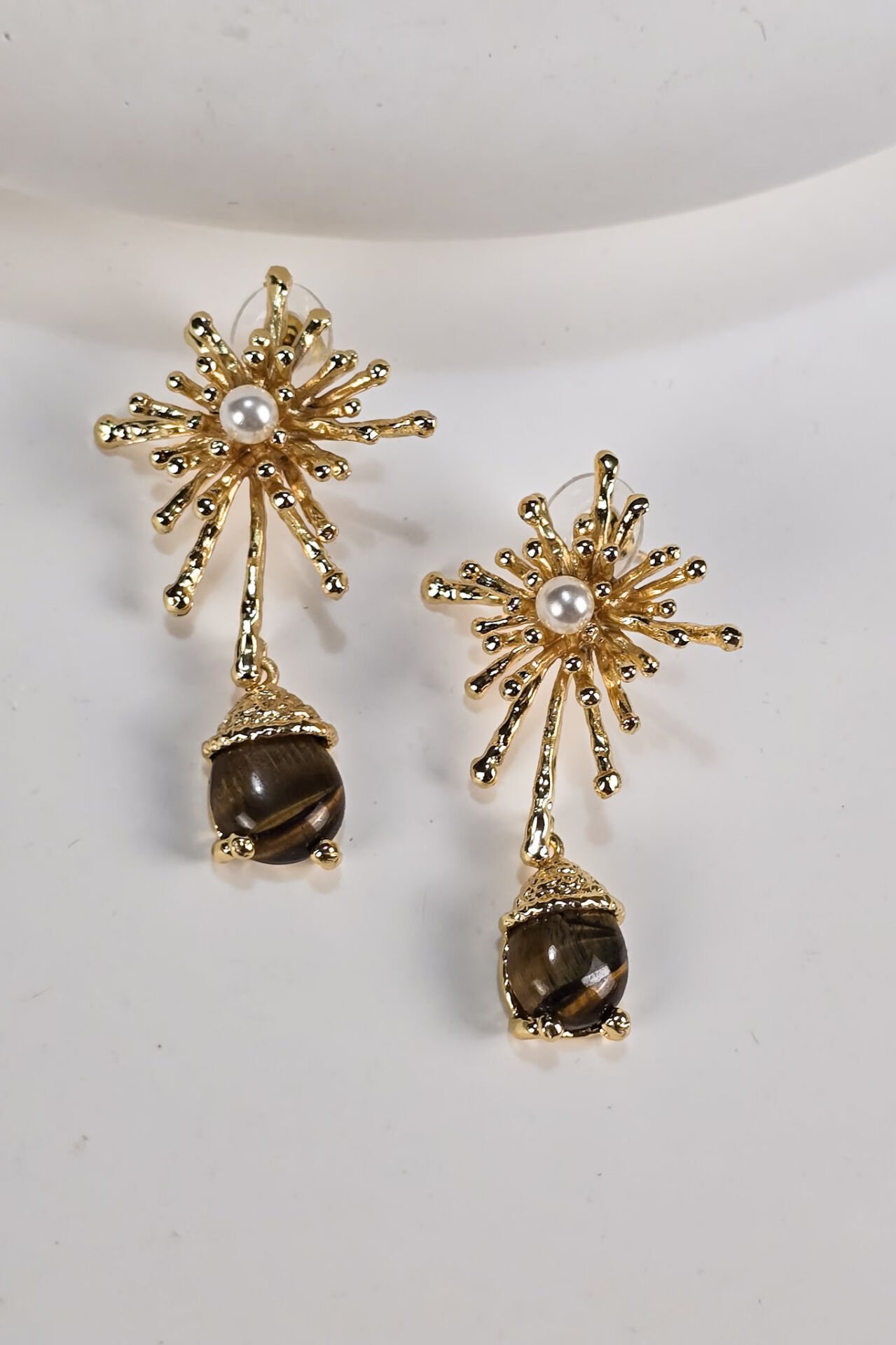 Güneşin Dengesi Küpe Kaplan Gözü