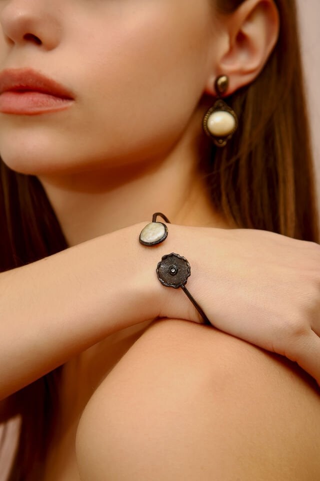 Ay Sedefi Küpe Bileklik Set