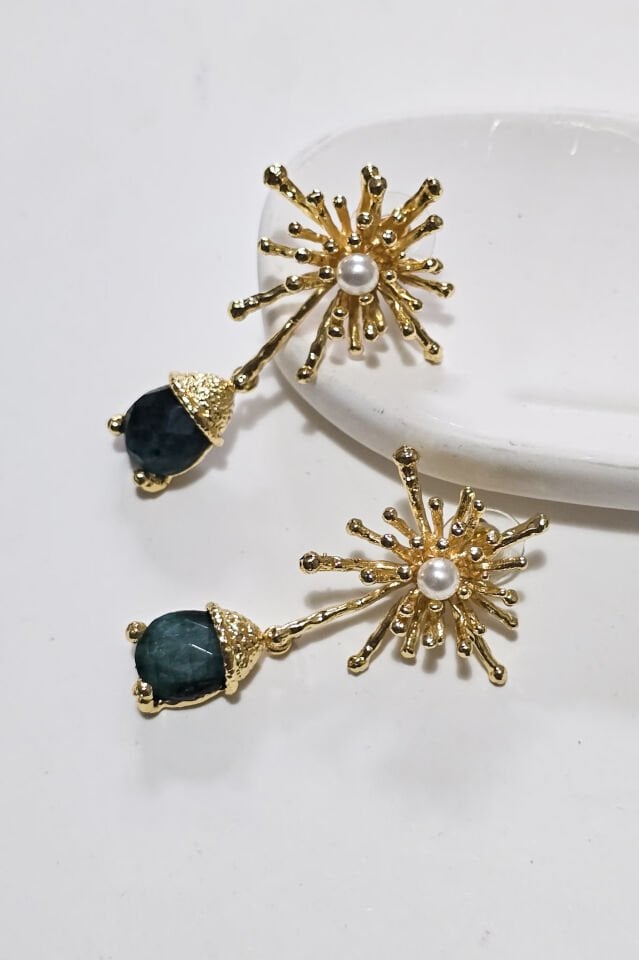 Güneşin Dengesi Küpe Zümrüt