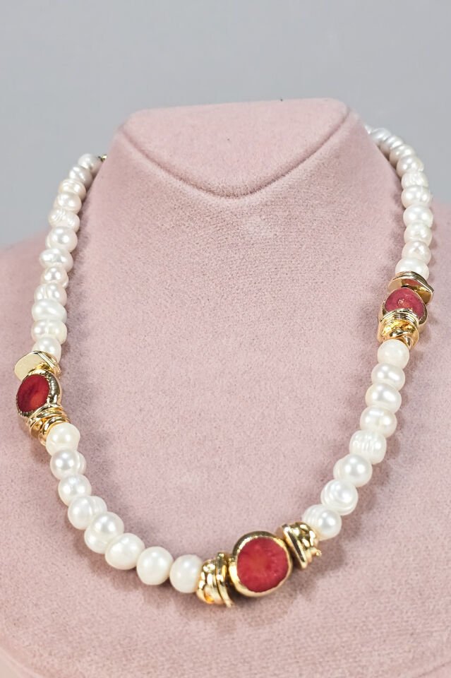 Luvia İnci & Mercan Kolye